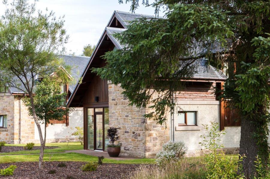 Accommodation Main Picture