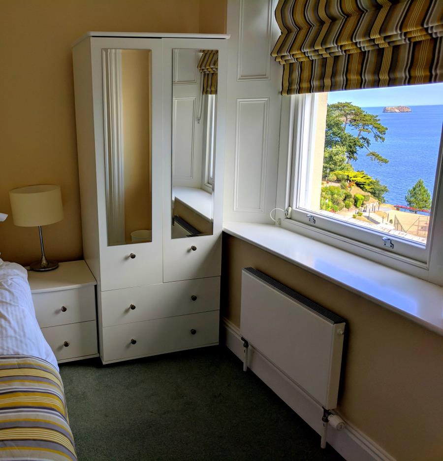 THE OSBORNE APARTMENTS Book Direct