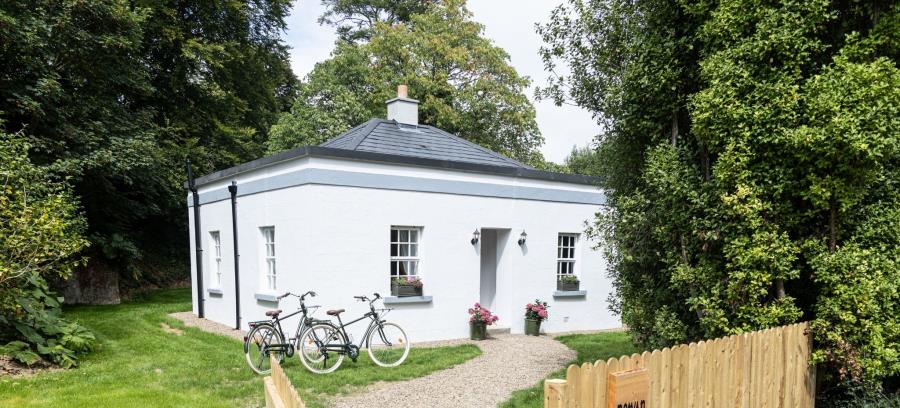 Accommodation Main Picture