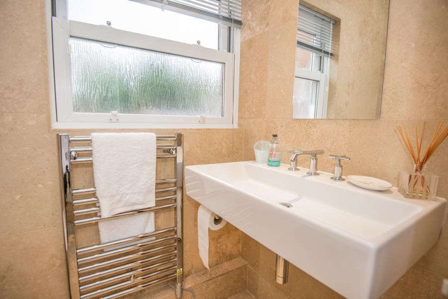 Accommodation Main Picture