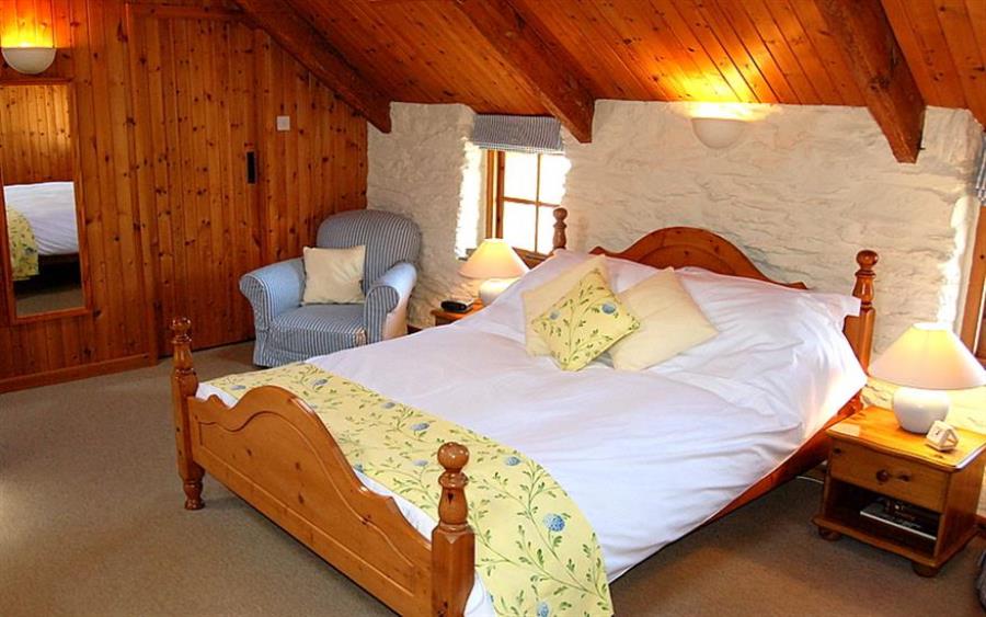 Accommodation Main Picture