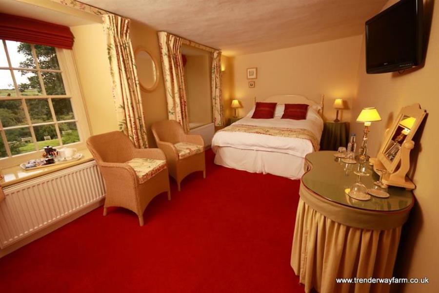 Accommodation Main Picture