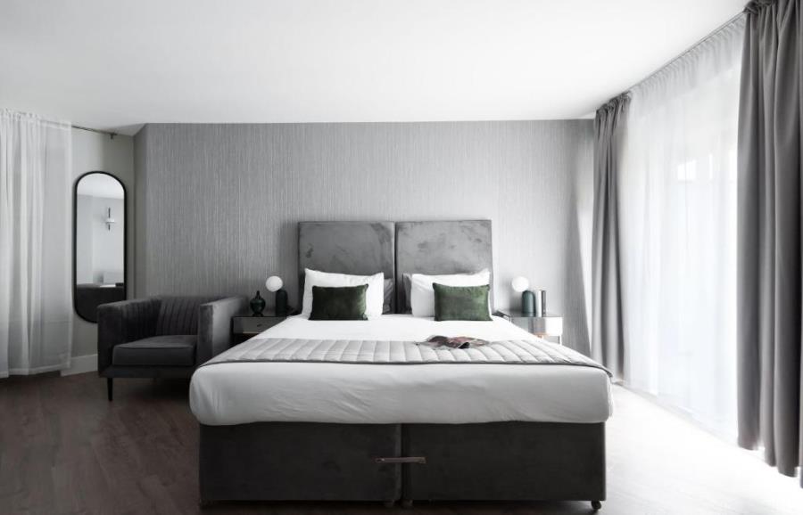 Accommodation Main Picture