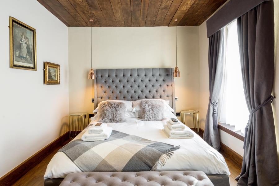 Accommodation Main Picture