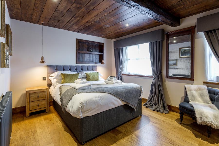 Accommodation Main Picture