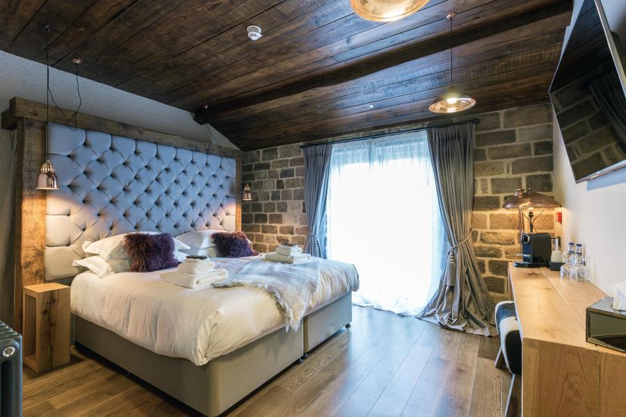 Accommodation Main Picture