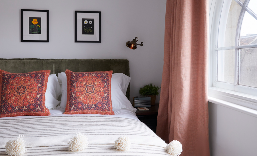 Accommodation Main Picture