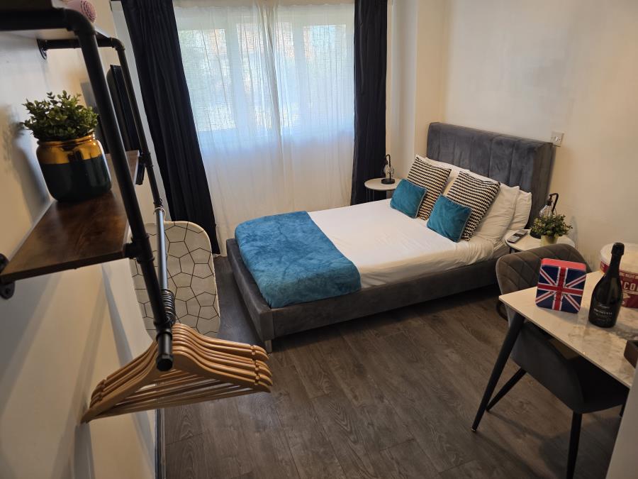 Accommodation Main Picture