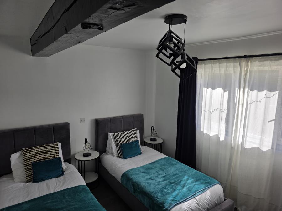 Accommodation Main Picture