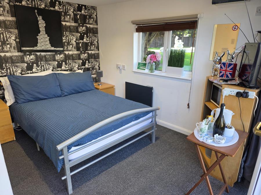 Accommodation Main Picture
